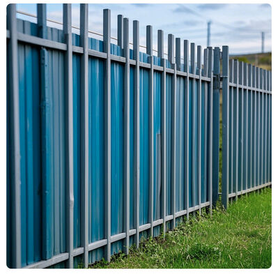 Modern Galvanized Metal Wall Fence Panels UV Resistant All Climate